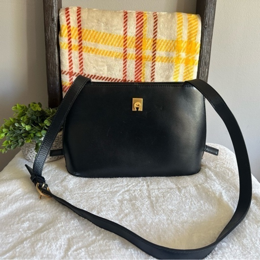 1970’s Vintage Etienne Aigner Leather Purse